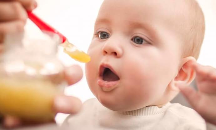 Recetas de papillas Para bebes de 6 meses Las PRIMERAS comidas Solidas  para un BEBE 